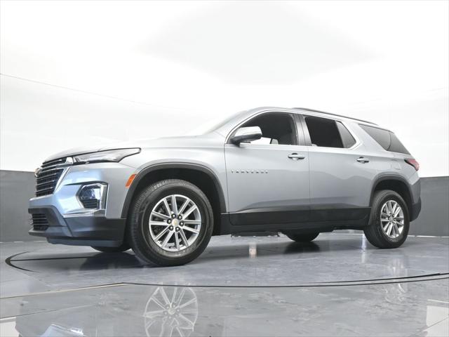 2023 Chevrolet Traverse FWD LT Cloth