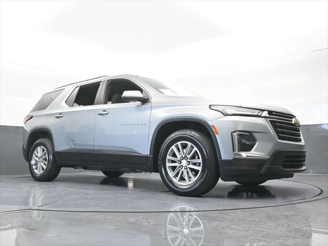2023 Chevrolet Traverse FWD LT Cloth