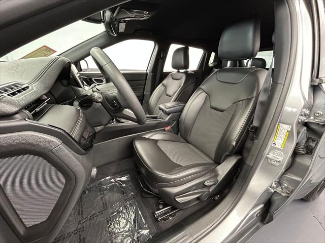 2022 Jeep Compass Altitude FWD