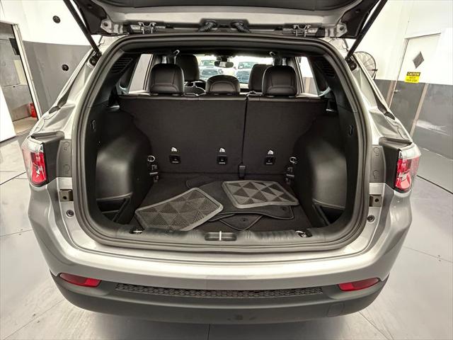 2022 Jeep Compass Altitude FWD