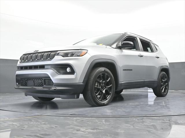 2022 Jeep Compass Altitude FWD