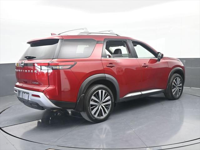 2022 Nissan Pathfinder Platinum 2WD