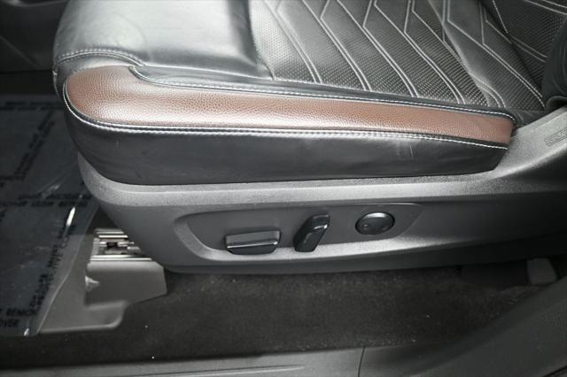 2022 Nissan Pathfinder Platinum 2WD