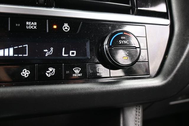 2022 Nissan Pathfinder Platinum 2WD