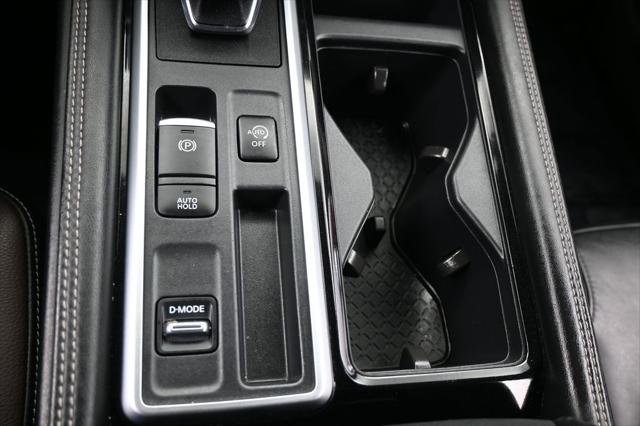 2022 Nissan Pathfinder Platinum 2WD