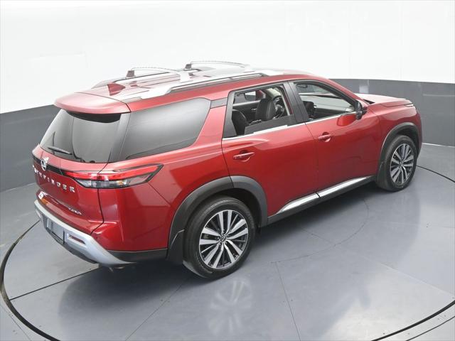 2022 Nissan Pathfinder Platinum 2WD