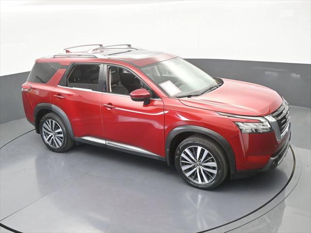2022 Nissan Pathfinder Platinum 2WD
