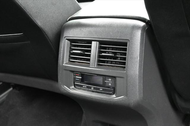 2021 Volkswagen Atlas 2.0T SE w/Technology