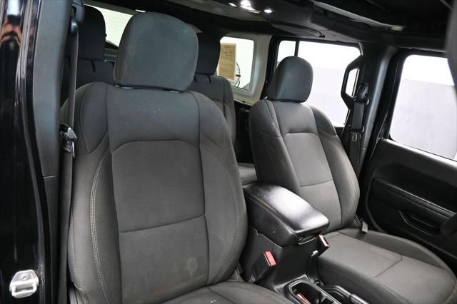 2022 Jeep Wrangler Unlimited High Tide 4x4