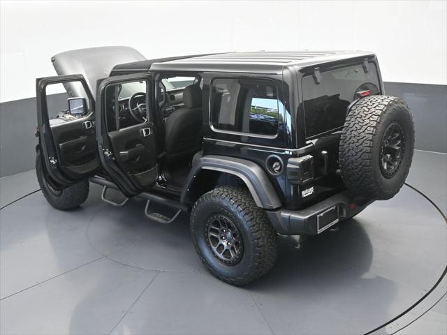 2022 Jeep Wrangler Unlimited High Tide 4x4