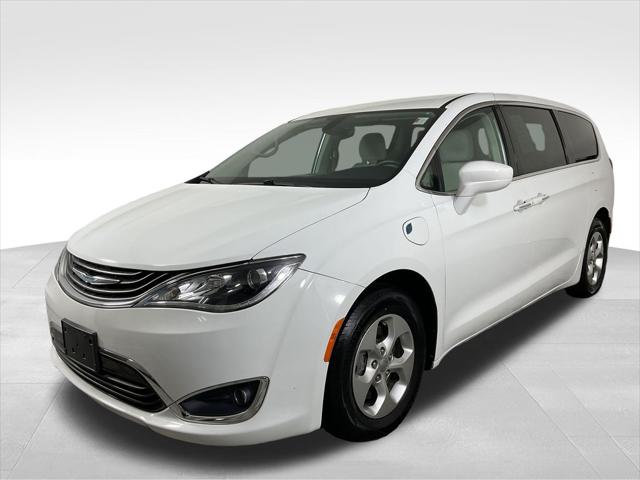 2018 Chrysler Pacifica Hybrid Touring Plus