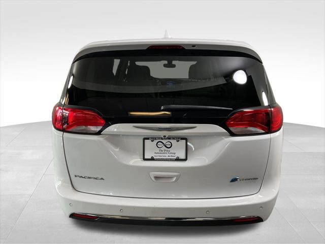 2018 Chrysler Pacifica Hybrid Touring Plus