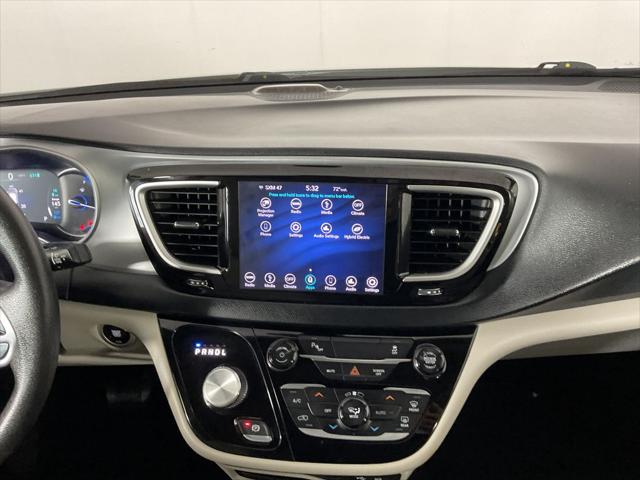 2018 Chrysler Pacifica Hybrid Touring Plus