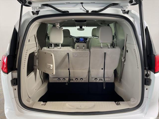 2018 Chrysler Pacifica Hybrid Touring Plus