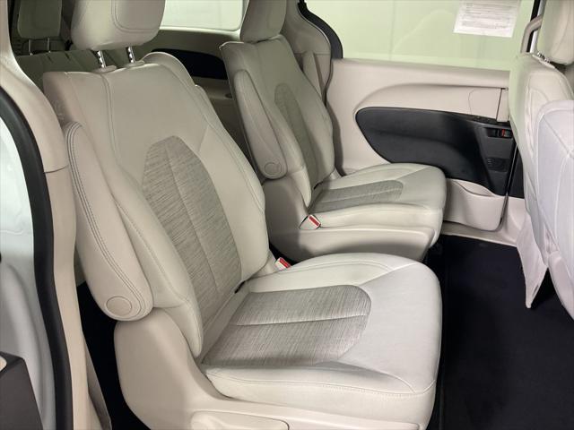 2018 Chrysler Pacifica Hybrid Touring Plus