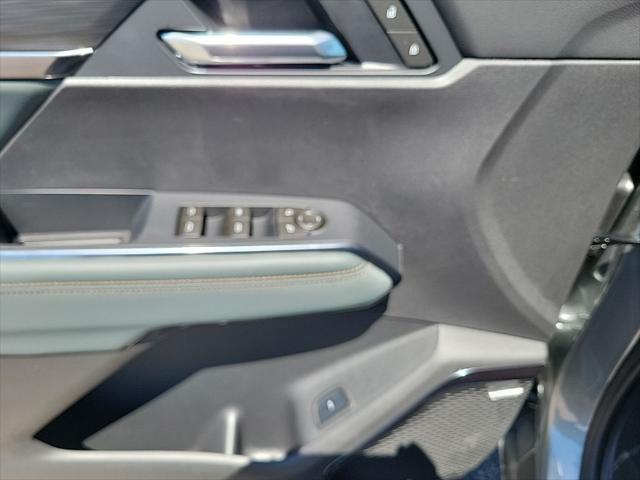 2026 GMC Acadia AT4 AWD