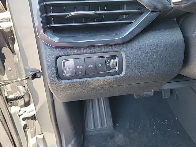2026 GMC Acadia AT4 AWD