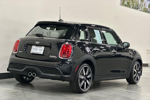 2024 MINI Hardtop Cooper S