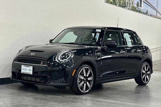 2024 MINI Hardtop Cooper S