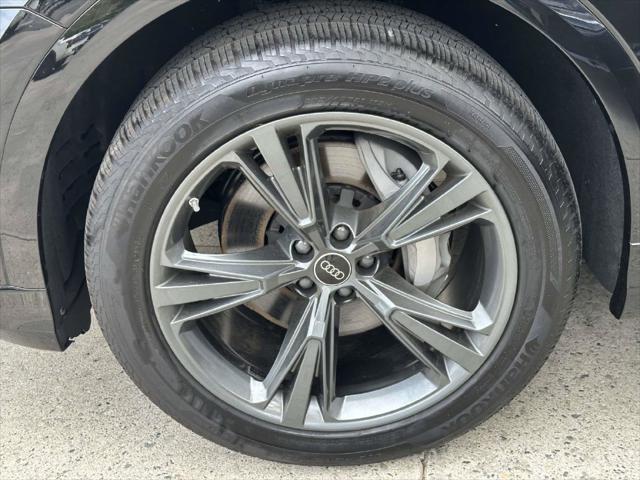 2026 Audi Q8 Premium 55 TFSI quattro Tiptronic