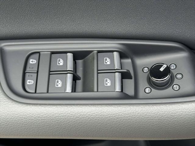 2026 Audi Q8 Premium 55 TFSI quattro Tiptronic