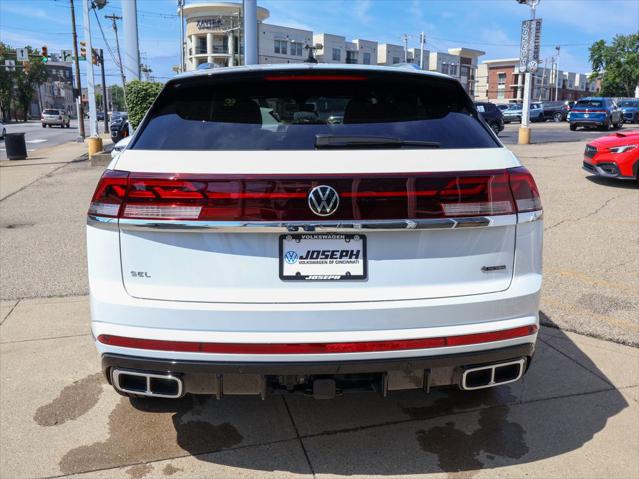 2026 Volkswagen Atlas Cross Sport SEL Premium R-Line
