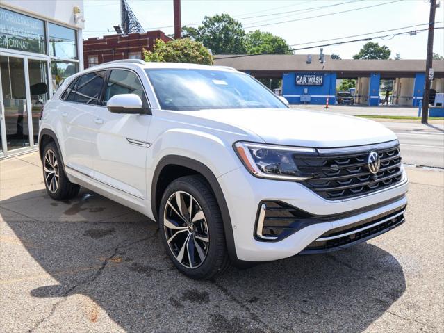 2026 Volkswagen Atlas Cross Sport SEL Premium R-Line