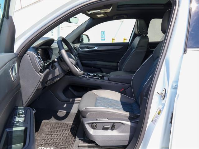 2026 Volkswagen Atlas Cross Sport SEL Premium R-Line