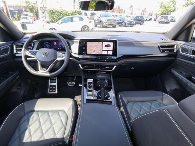 2026 Volkswagen Atlas Cross Sport SEL Premium R-Line