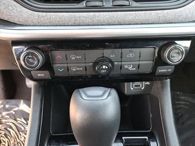 2023 Jeep Compass Latitude Lux FWD