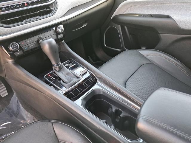 2023 Jeep Compass Latitude Lux FWD