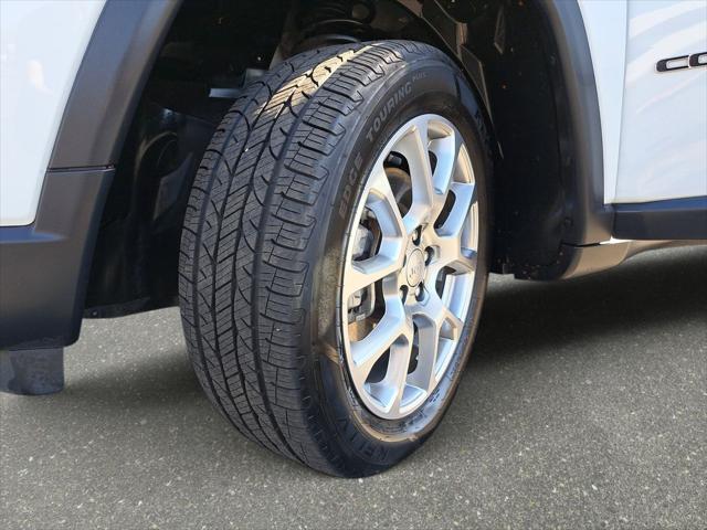 2023 Jeep Compass Latitude Lux FWD