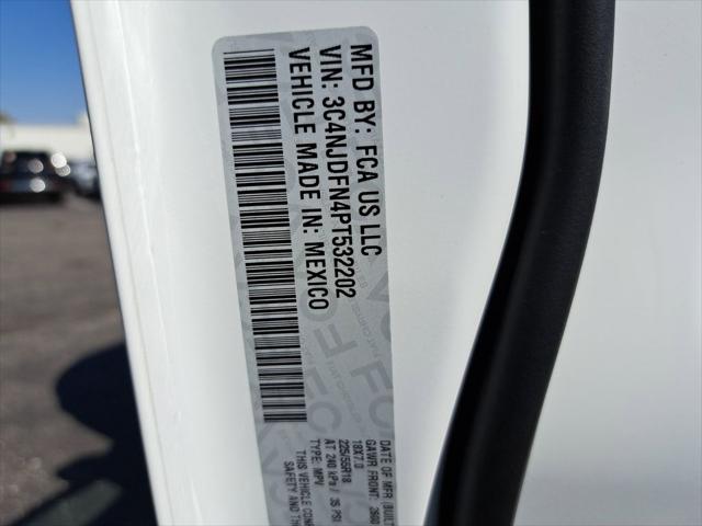 2023 Jeep Compass Latitude Lux FWD