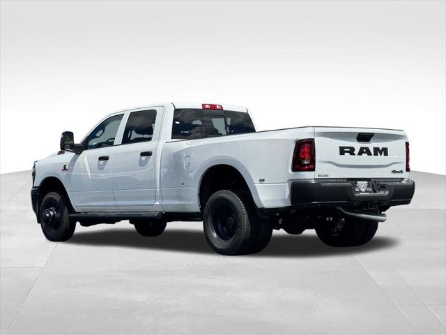 2026 Ram 3500 Tradesman Crew Cab 4x4 8 Box
