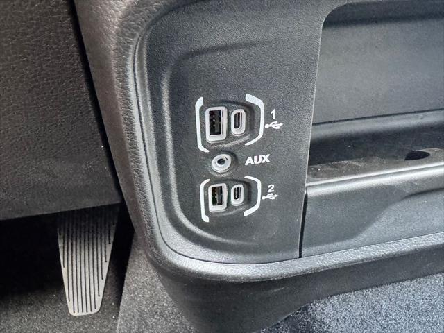 2026 Ram 3500 Tradesman Crew Cab 4x4 8 Box