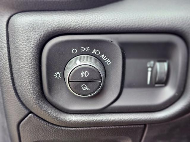 2026 Ram 1500 Big Horn Crew Cab 4x2 57 Box