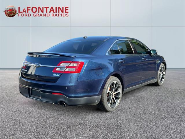 2016 Ford Taurus SHO
