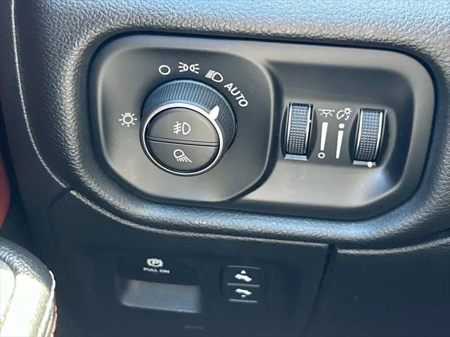 2025 Ram 1500 Rebel Crew Cab 4x4 5'7" Box