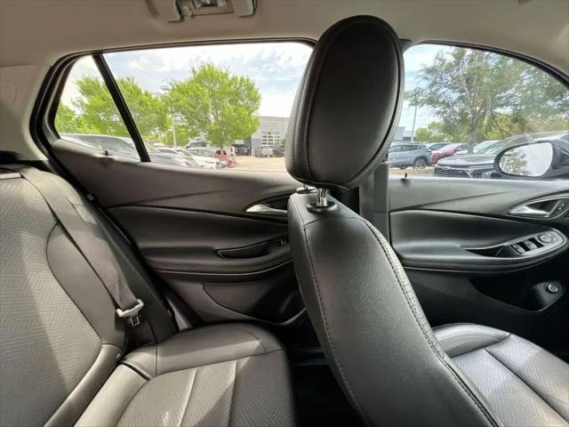 2022 Buick Encore GX FWD Essence