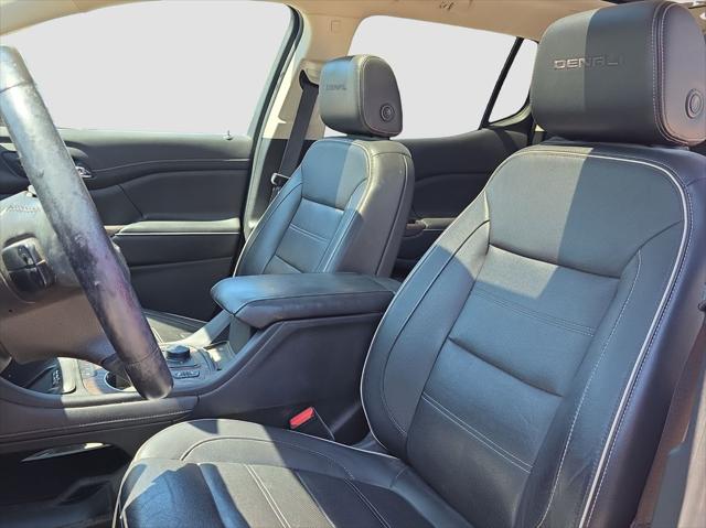 2020 GMC Acadia AWD Denali