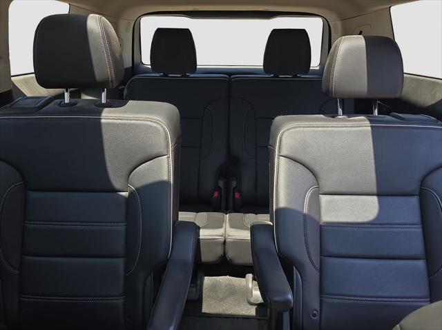 2020 GMC Acadia AWD Denali