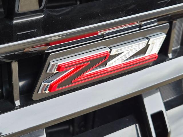 2025 Chevrolet Suburban 4WD Z71