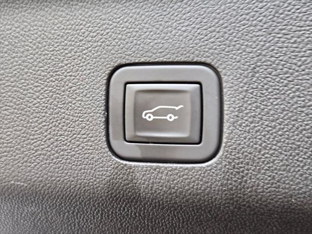 2025 Chevrolet Suburban 4WD Z71