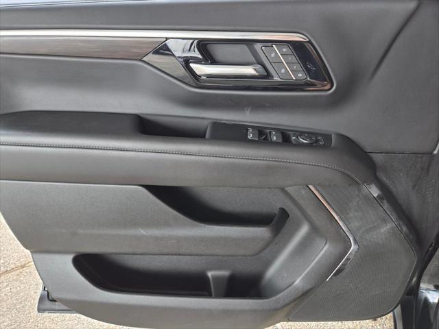 2025 Chevrolet Suburban 4WD Z71
