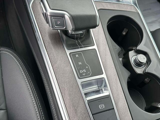 2024 Audi A6 Premium Plus 45 TFSI quattro S tronic