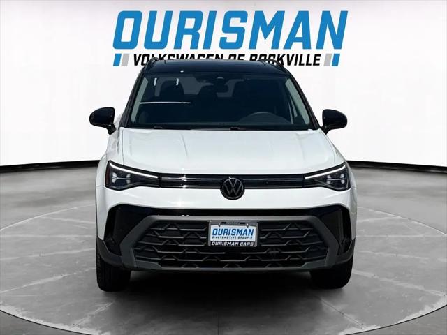 2026 Volkswagen Taos SE Black