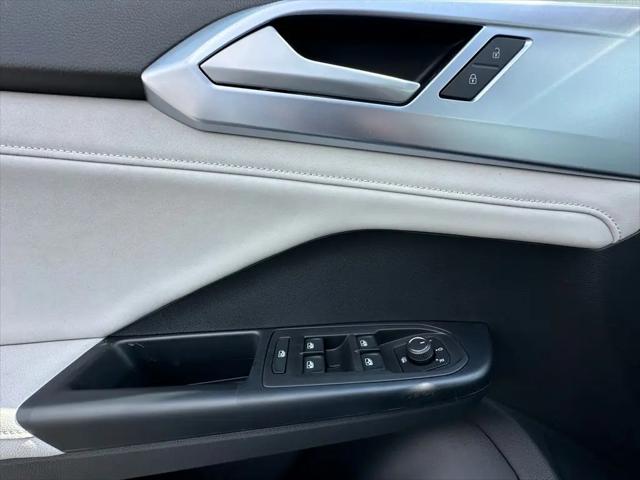 2026 Volkswagen Taos SE
