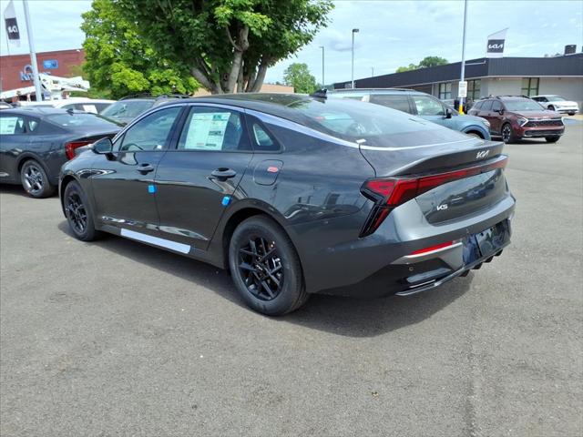 2026 Kia K5 LXS FWD