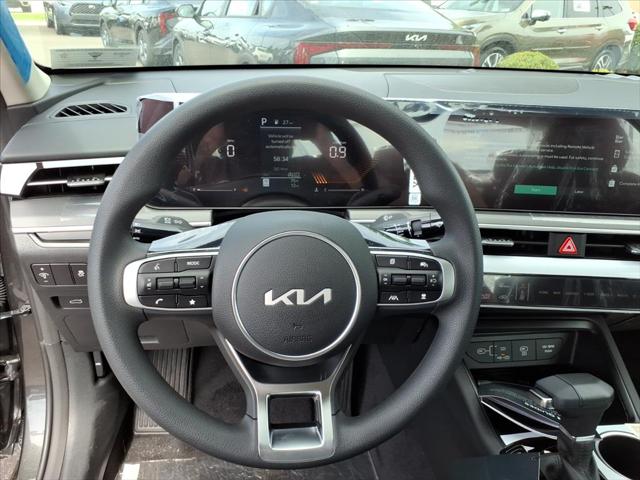 2026 Kia K5 LXS FWD