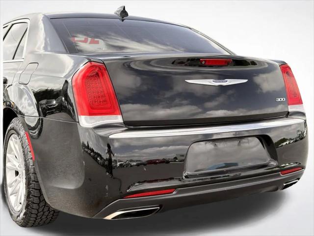 2020 Chrysler 300 Touring